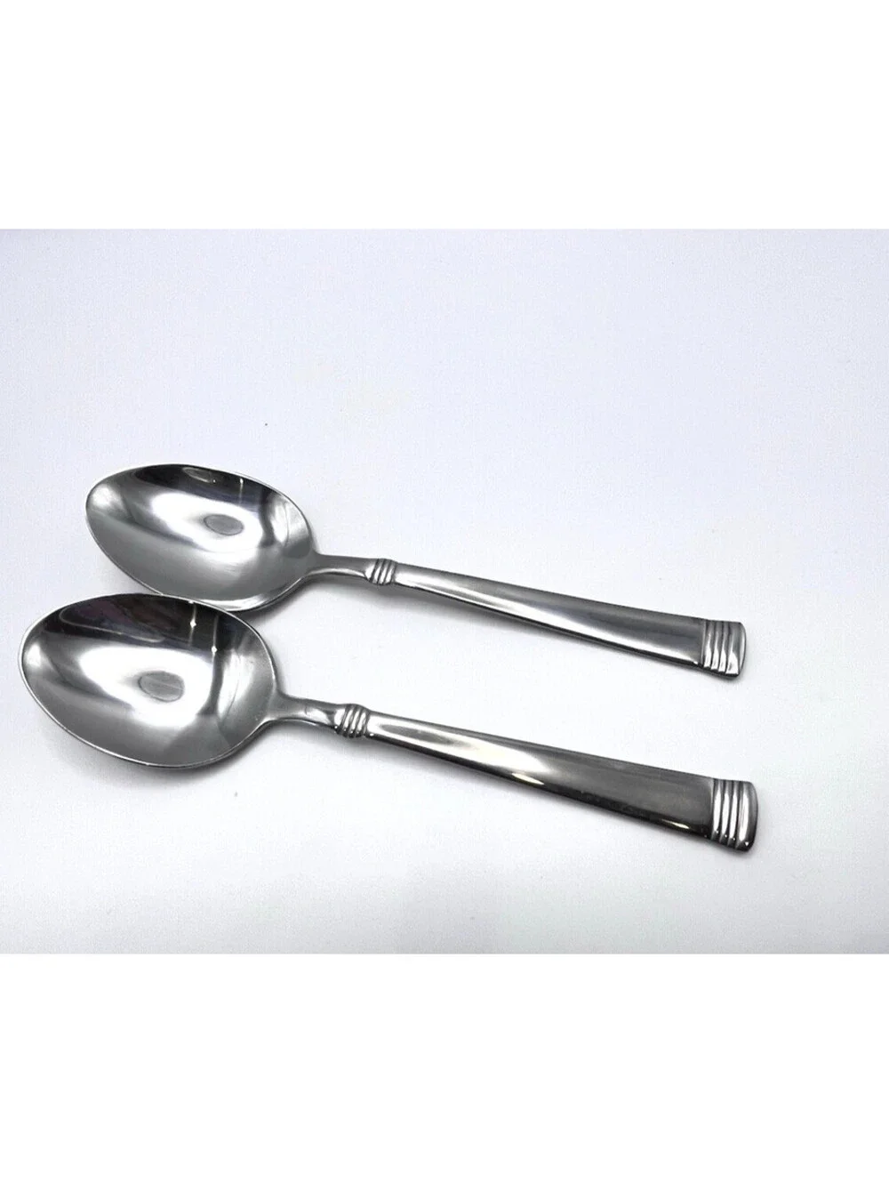 Pfaltzgraff Linear 18/0 Stainless Flatware Silverware 2 pcs Teaspoons 3045.3